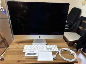 Apple bundle - iMac and MacBook Pro