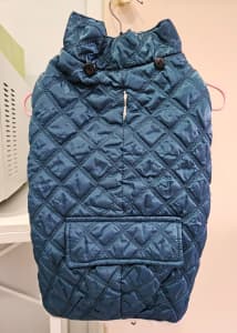 Gorgeous Small Dog Jacket With Detachable Hood - NEW