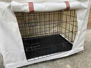Dog crate for medium to small dogs