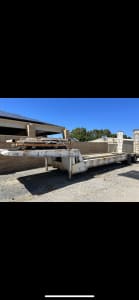 Stecco bogie drop deck trailer