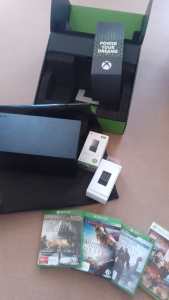 Xbox Series X Bundle with Expansion Card & Games - As New