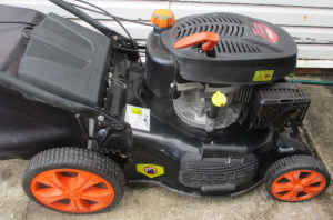 NGP t575 3kw 4 LAWNMOWER!WRECKING FOR PARTS.CATCHER. or SELL complete.