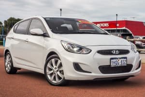 2018 Hyundai Accent RB6 MY18 Sport White 6 Speed Sports Automatic Hatchback