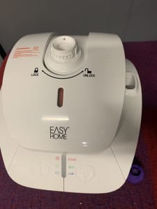 Ironing steamer - as new 
