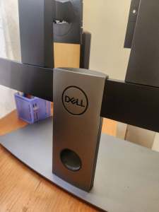 Dell Dual Monitor stand MSD19