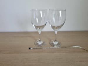 Large Wine Glasses (Set of 2)
