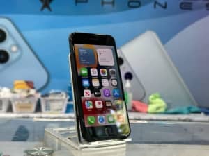 iPhone 7 32Gb Black Unlocked Warranty Free Shipping Benowa Gold Coast City Preview