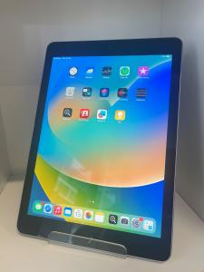 iPad Gen 5 32G Silver WIFI&CELL AS NEW Warranty Do Any SIM 9.7INCH