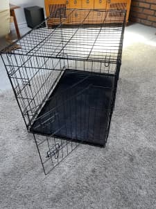 Pet crate with 2 doors - foldable.