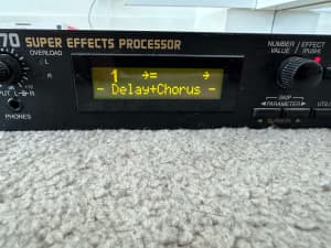 BOSS SE-70 Super Effects Processor