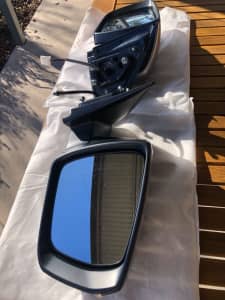 ISUZU D-MAX external mirrors 2023 model
