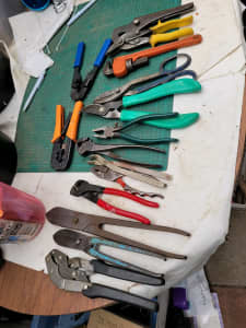 Hand tools large collection sell the lot 