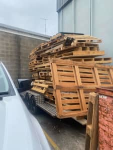 FREE FREE FREE Timber pallets - Re-purpose or cut up for wood 