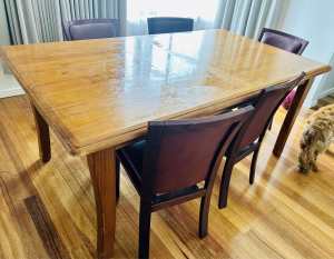 Dinning table and 5 chairs