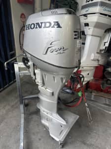 30 Hp Honda 4 stroke outboard motor (freight Australia wide)