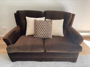 Brown couches 2-3 seater