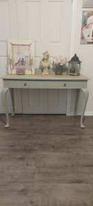 Beautiful French Country hall/entrance table