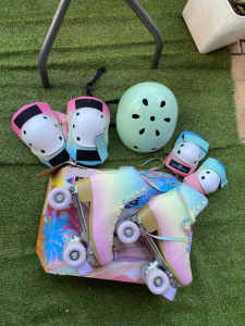 IMPALA ROLLER SKATES size7 … HELMET M 21.5 cm. AND ALL PADS
