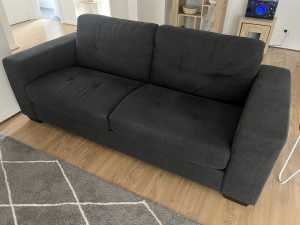 3 seater sofa couch excellent condition 