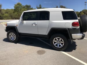 REDUCED AGAIN!! $35000 FOR QUICK SALE !! 2014 FJ 