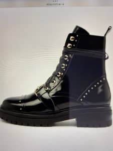Ladies Mollini black leather Ashburn-mo boots