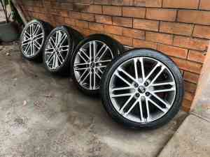 Kia 4 Stud 17 Inch Alloy Wheels with Good Tyres *Delivery*