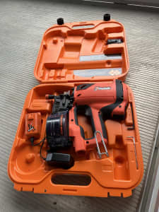 Paslode Coil Nail Gun - Used ONCE!