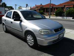 2005 Holden Astra TS MY05 Classic Silver 5 Speed Manual Hatchback