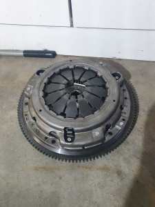 New Clutch kit incl. single mass flywheel forester outback liberty