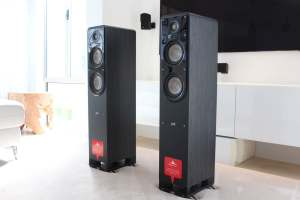 Polk Audio Signature S50 Floorstanding Speakers (RRP $1,099)