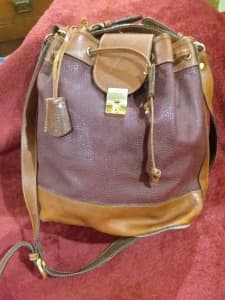 BAG LEATHER TAN BUCKET STYLE MADE IN ITALY ONLY $50 !! 