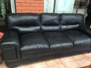 Couch 3 seats black leather good condition pick up only
