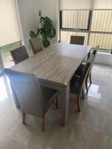 Dining table, chairs and matching tv cabinet