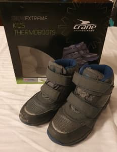 Kids Thermo Snow Boots Size 2