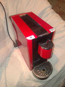 ADESSO Coffee pod machine