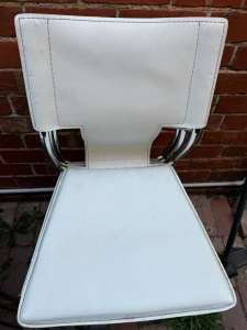 6 x white leather dining chairs free