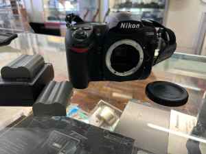 NIKON D200 DSLR CAMERA BODY ONLY IN GOOD CONDITION 3-MONTHS WARRANTY