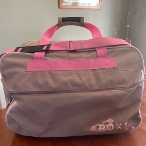 ROXY X-LARGE WEEKEND BAG 🌼$150