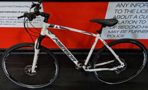 Merida Crossway 100 Hybrid Mens Bicycle Matte White/Grey Toukley Wyong Area Preview