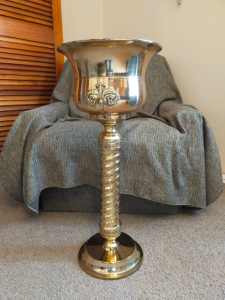 Vintage Solid Brass Plant Pot on Stand
