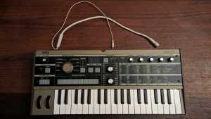 MicroKORG synthesizer/vocoder
