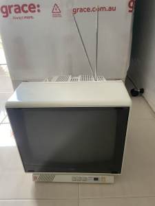 NEC Vintage TV N-1562