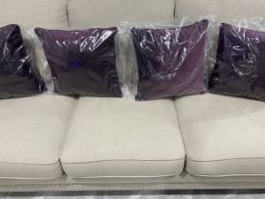 4 Sheridan Plum Colour Velvet Cushions and Matching Throw