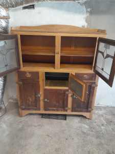 Antique kitchen dresser 