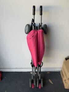 Pink stroller excellent condition