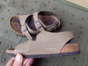 Kids Birkenstock Sandals size 31