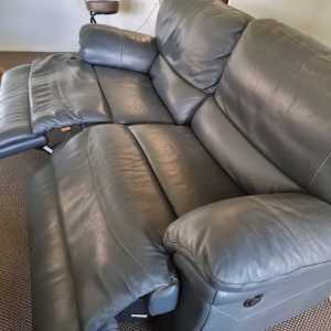 Second hand Leather Lounge