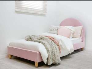 Girls Pink Upholstered Single Bed (Mocka)