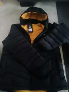 New with tags mountain design puffa jacket 