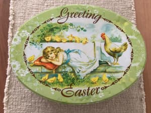 Old Happy Easter Oval Italian Cake Tin